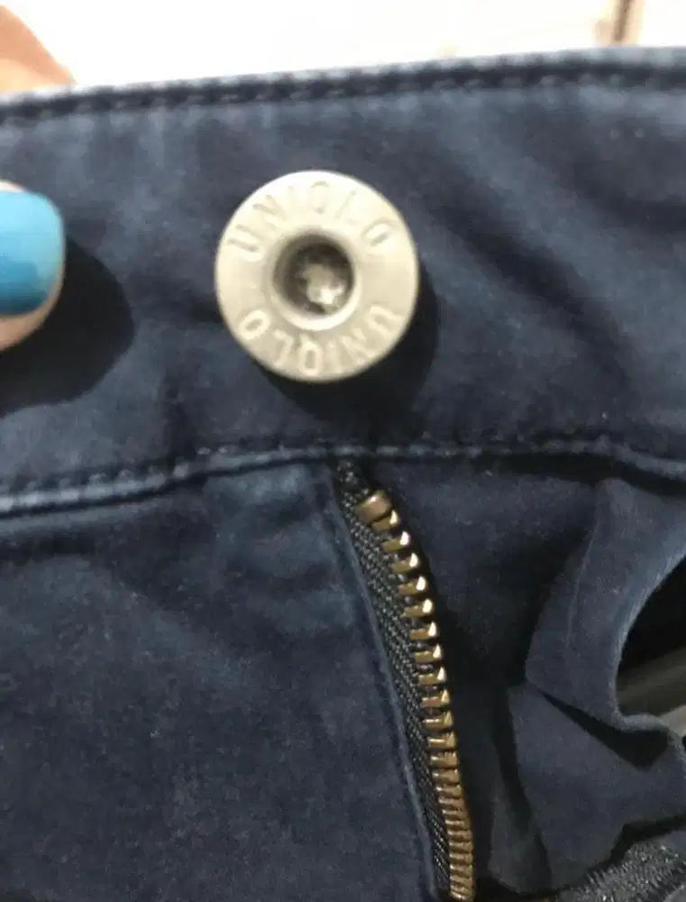 Celana panjang warna biru
