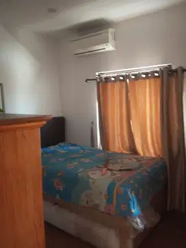 Disewakan Rumah Siap Huni Dan Semi Furnish lokasi di duri kepa
