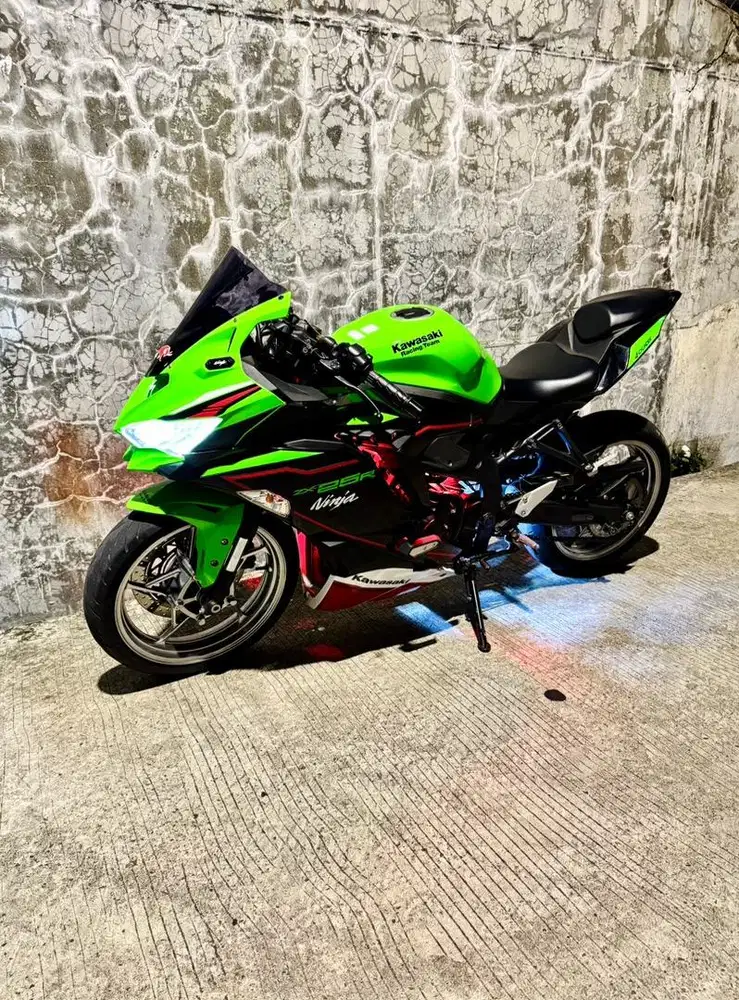 Zx25R 2022 Km 10Rb