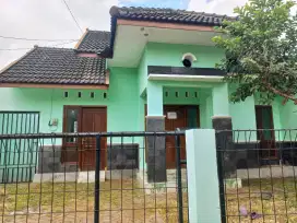 Dikontrakkan Rumah Minimalis, Strategis , dekat Ambarukmo Plaza