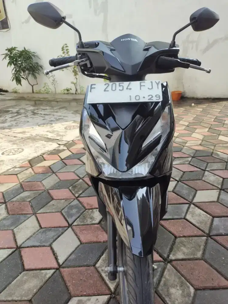 Honda beat new gen 2 km 6700