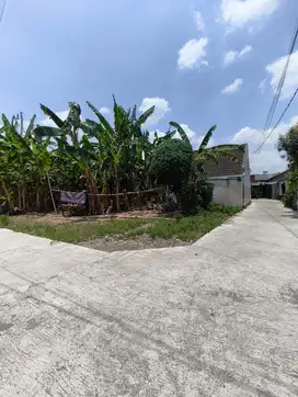 Dijual Tanah Dalam Ringroad Jogja Lingkungan Aman & Nyaman Cocok u/ Kost di Jalan Kabupaten