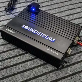 Monoblock Soundstream AR1.2500D Arachnid Series 2500W Class D