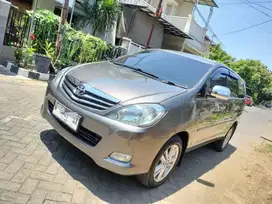 Toyota Innova 2.0 V Luxuri Bensin Matic/At 2010 Super Istimewa