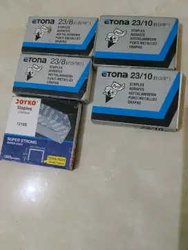 Isi Staples Besar