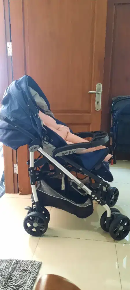 Di jual Stroller Babyelle