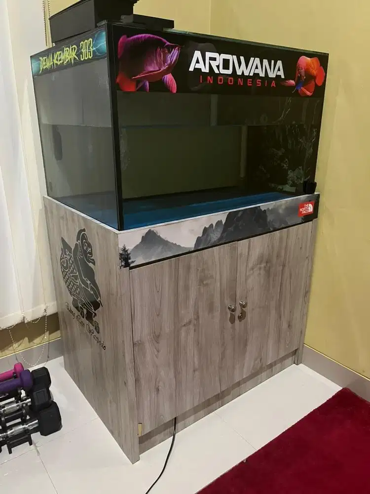 Aquarium kabinet bekas