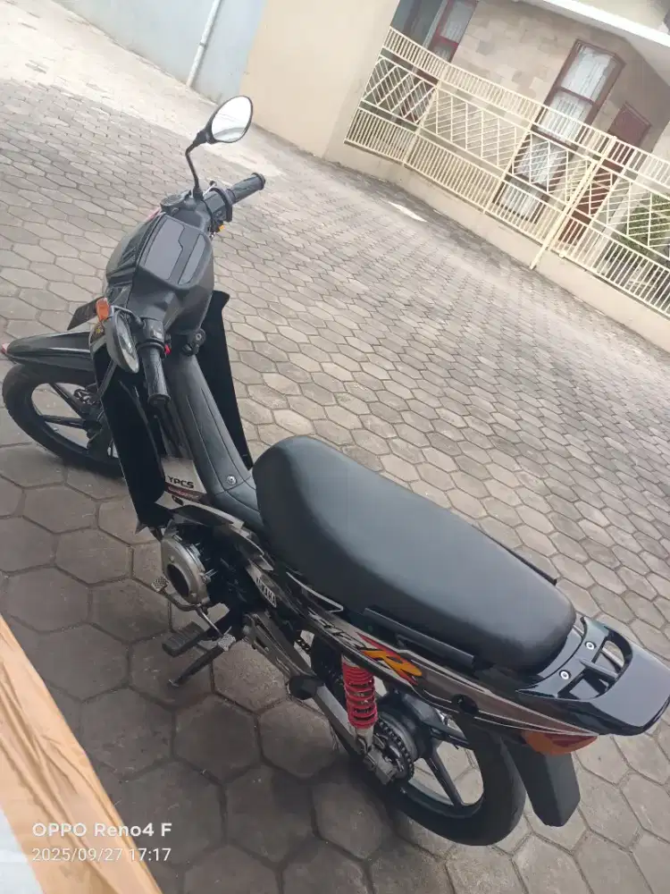 Yamaha f1zr thn 98