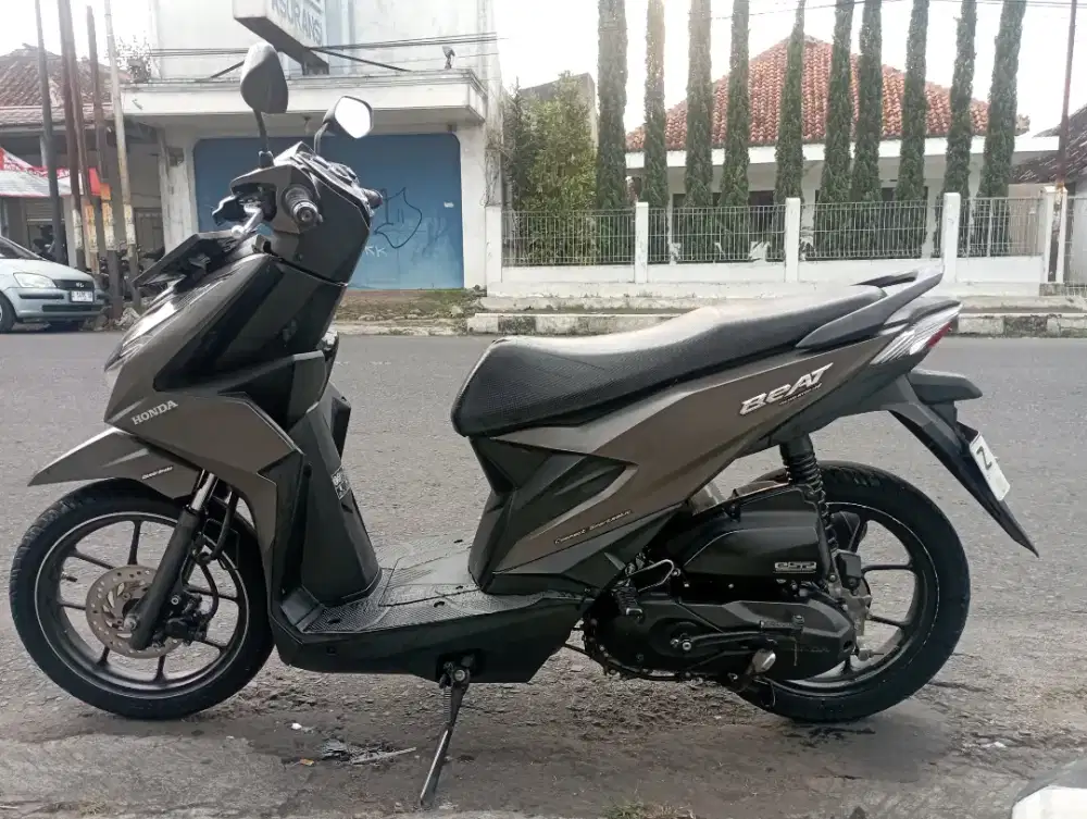 Honda beat deluxe iss tahun 2022 ahir