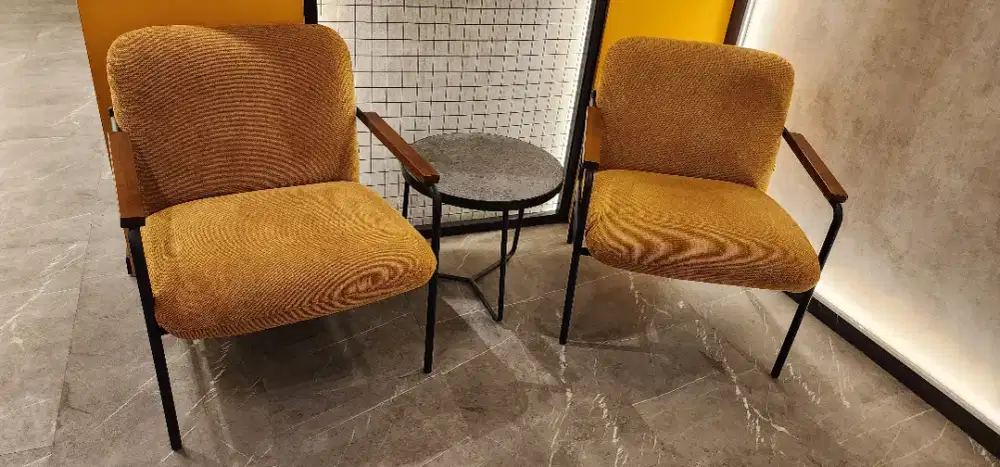 Kursi Lounge Orange Informa