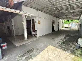 Kios dijual dan rumah second Cipayung Depok 307m²(1.55M)pinggir jalan