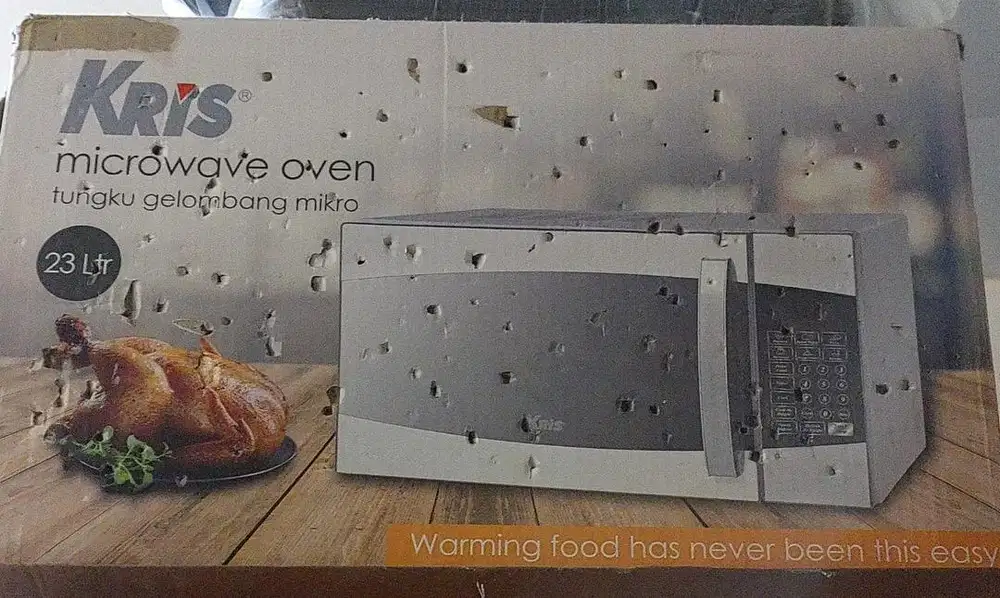 KRIS MICROWAVE OVEN