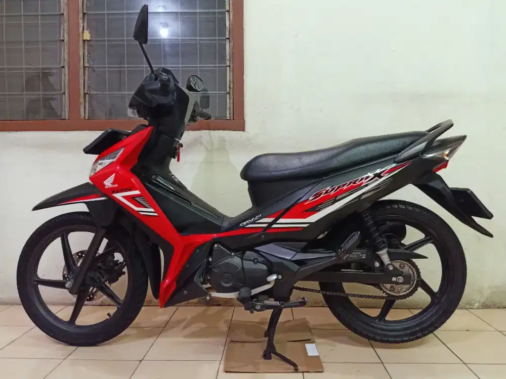 Honda SUPRA X 125 DOUBLE DISK 2024 BL 5  (LIKE NEW / GRESS) B DKI