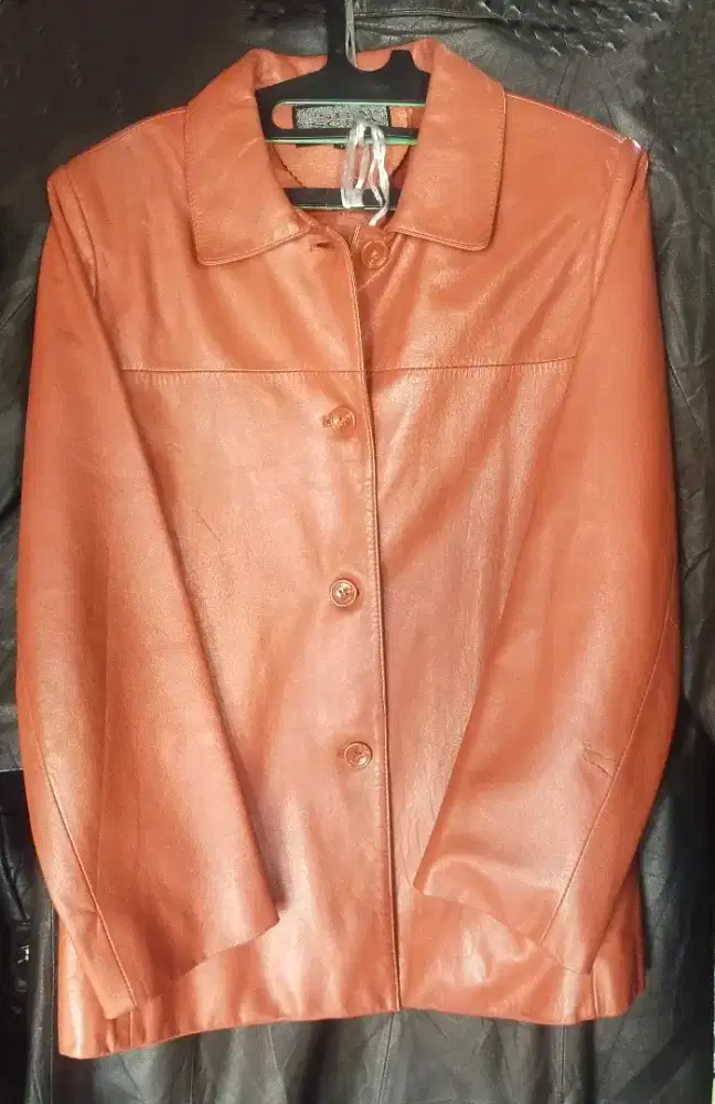 JAKET ASLI FUL KULIT DOMBA, M, Super Elegan, Eksklusif,& Nyaman