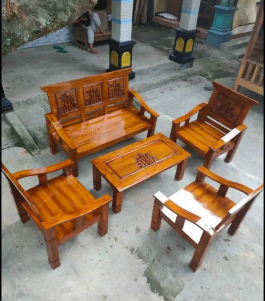 Kursi minimalis akasia