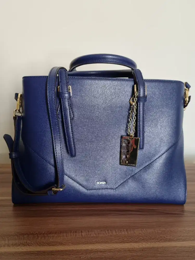 Tas Bonia (Preloved)