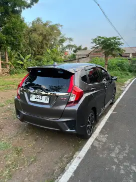 Jazz Rs AT 2017 matik