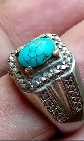 Batu pirus tibet Minion size 10x8x4 ,ring uk 8