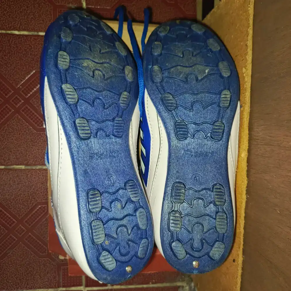 Sepatu bekas uk. 41