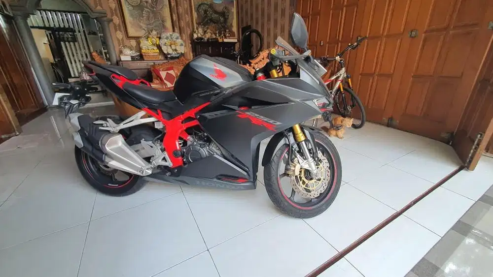 CBR 250cc 2019 Km 3000