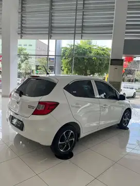 Honda Brio Satya 2025 Putih