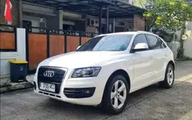 Audi Q5 2010 Bensin