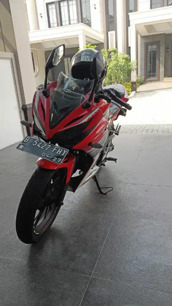 Honda CBR 150 R 2017