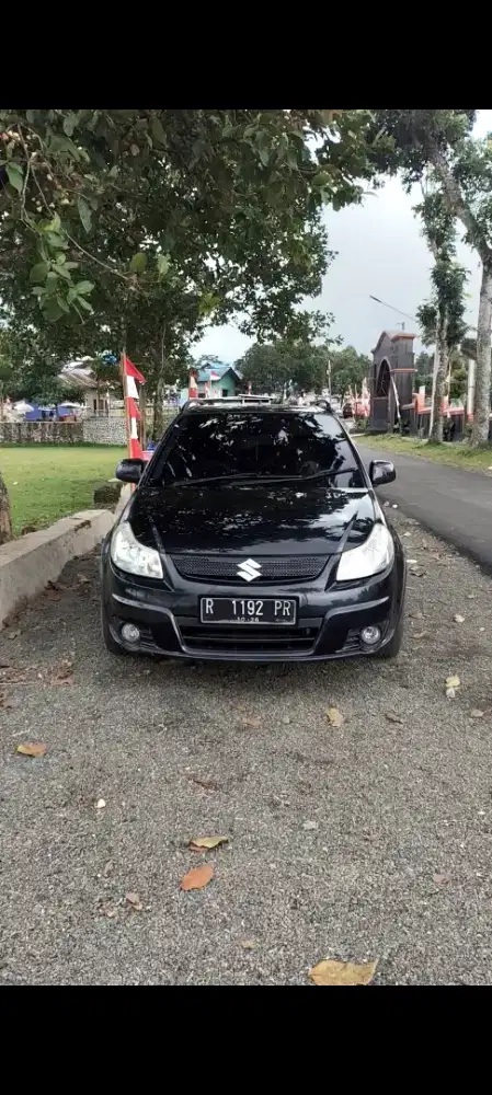 Bissmillah, dijual X-over 2008 matic