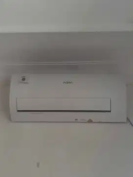 Dijual cepat AC AQUA 1 PK