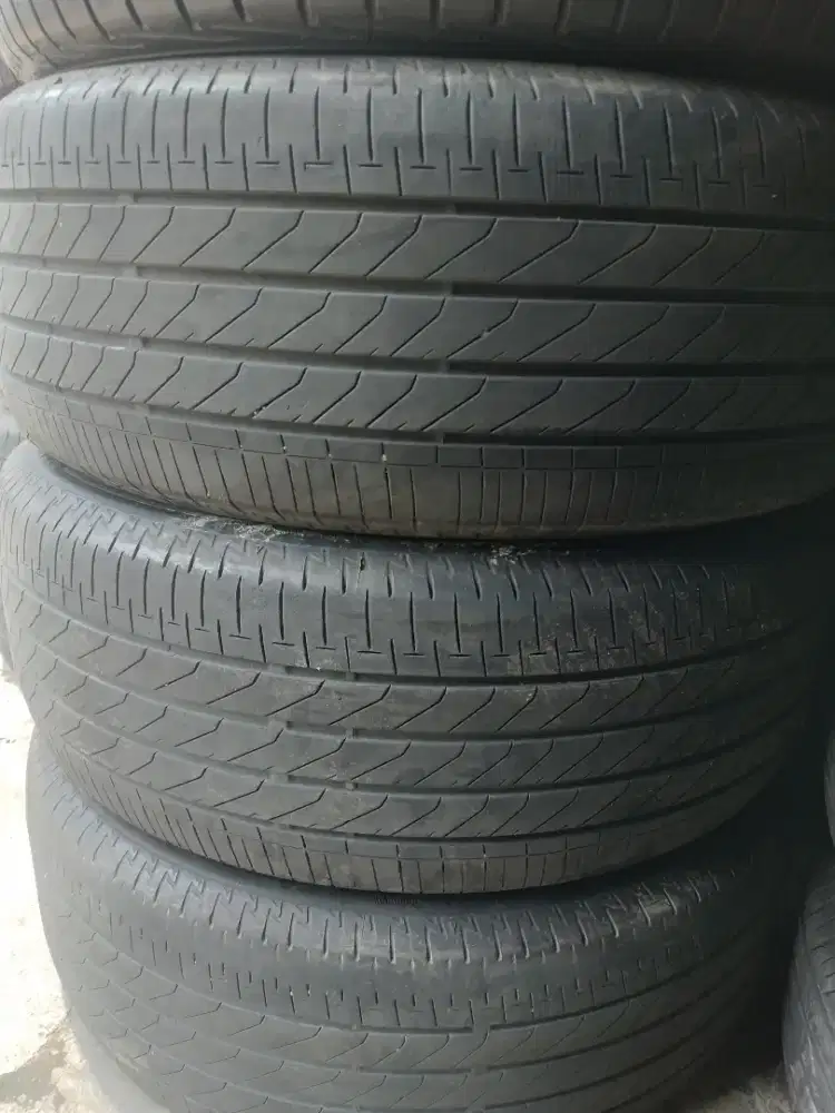 Ban bridgestone turanza 205/60/R16 2pcs 600ribu