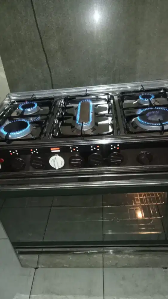 Kompor gas full oven LA GERMANIA 5 tungku siap kirim Jabodetabek