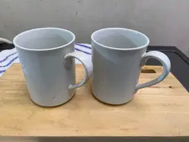 1 set isi 2 mug, putih polos, Merk KrisChef