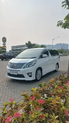 Dijual Toyota Alphard 2.4 Premium Sound AT 2013 – Putih – Km 85rb