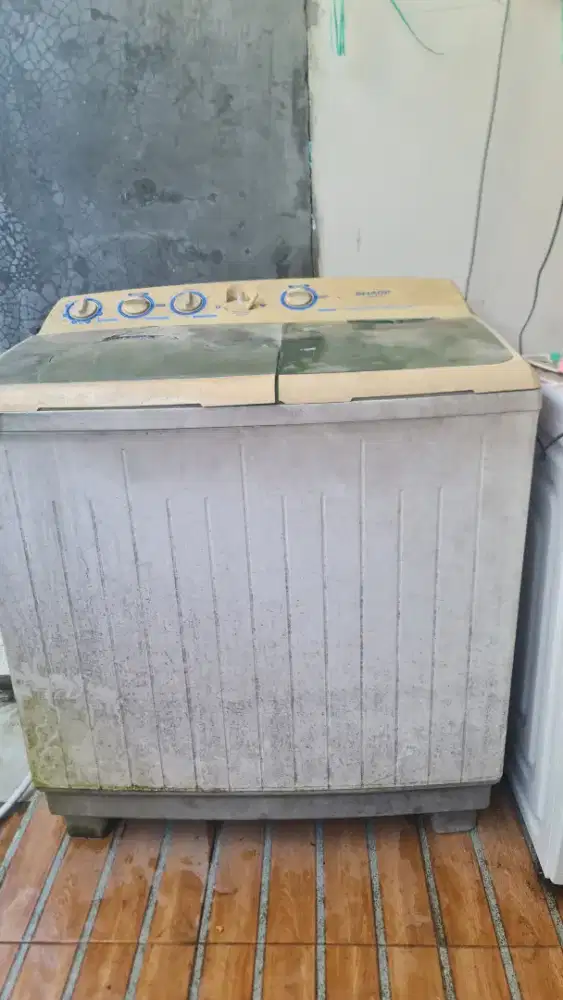 Dijual seadanya Mesin Cuci 2 tabung