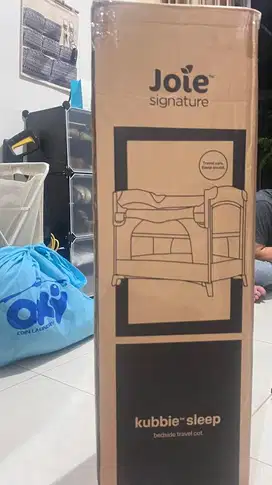 box bayi joie hitam