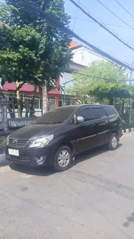 kijang inova 2,5