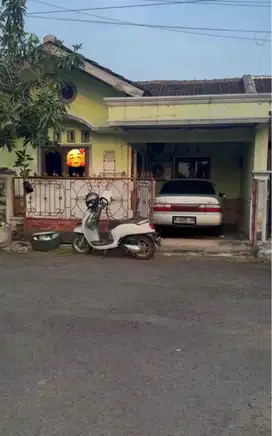 Dijual rumah taman gading ditengah kota cilacap