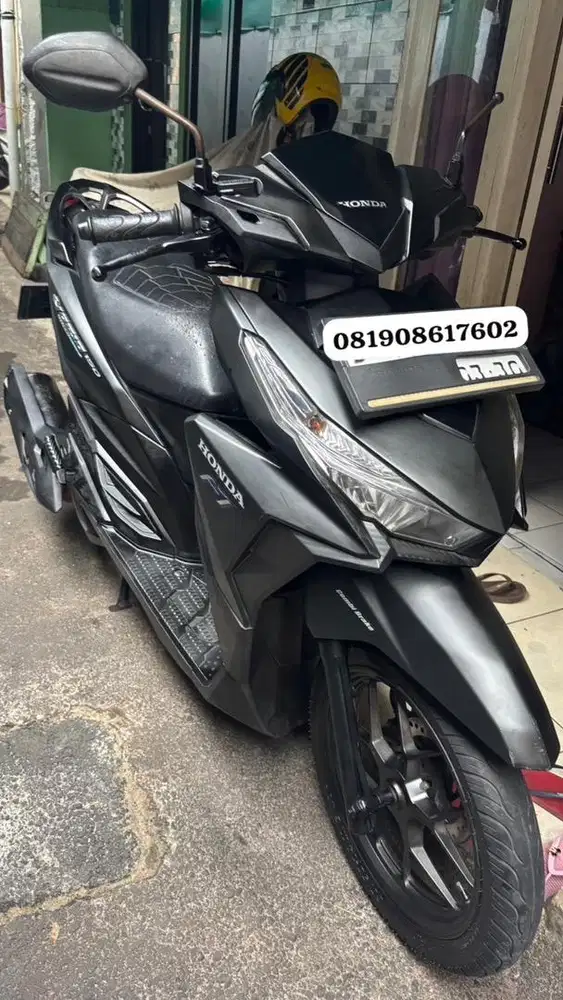 MOTOR VARIO 150 th 2015 MILIK PRIBADI