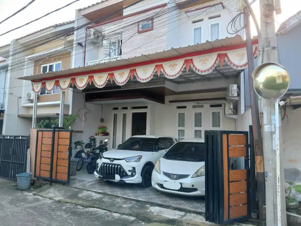 DIJUAL CEPAT RUMAH SHM, LOKASI STRATEGIS, CARPOT 2 MBL, 4 KT (BU)