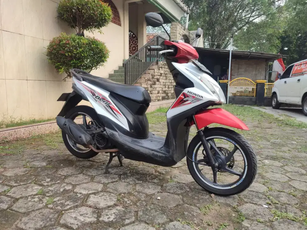 HONDA BEAT ESP TAHUN 2016 PAJAK HIDUP