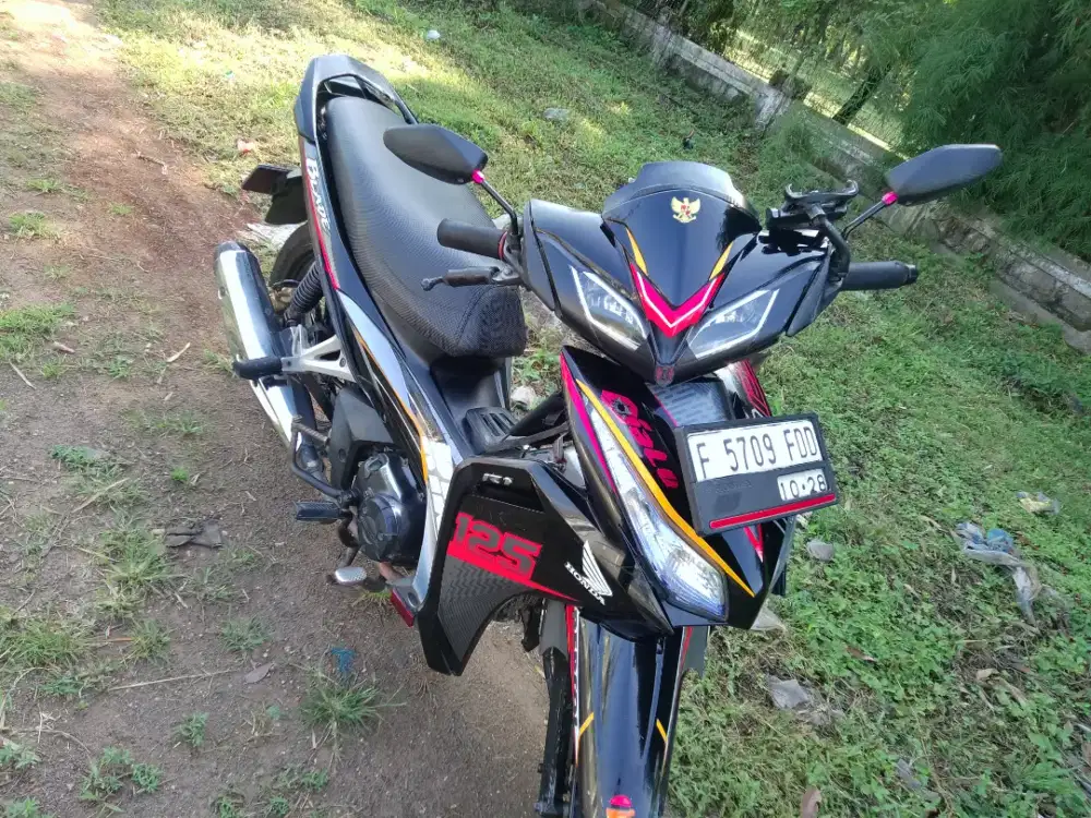 Di jual santai sambil ngopi