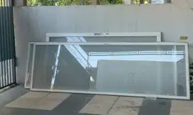 Dijual pintu sliding bahan stainless kaca