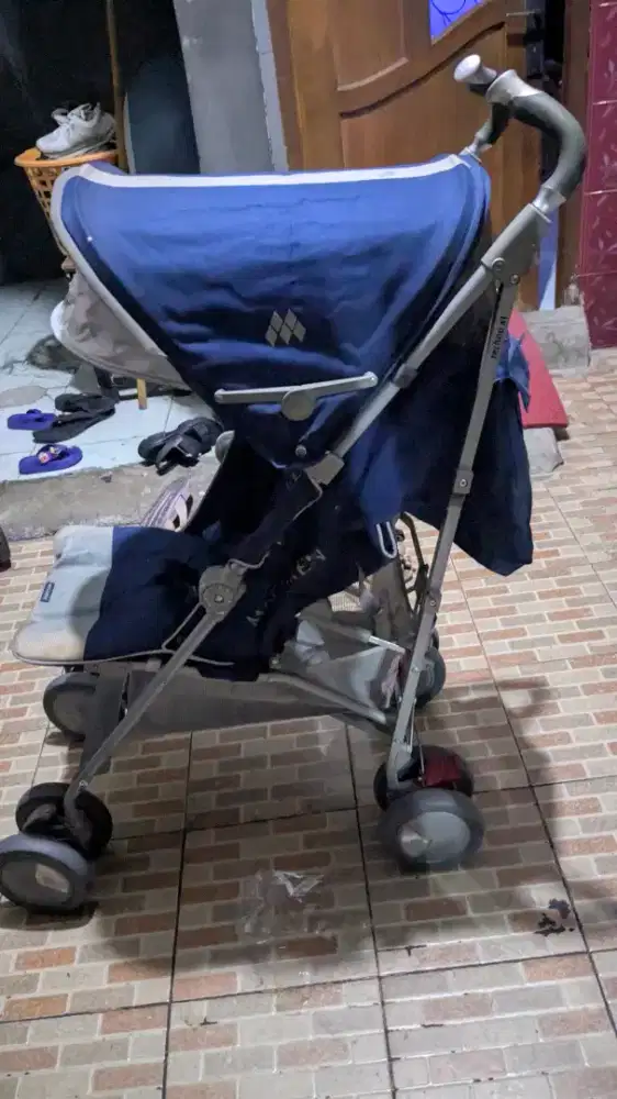 Stroler anak borongin 2 biji