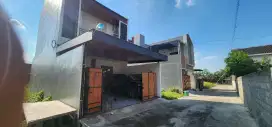 Rumah baru 2lantai lokasi ngemplak kartosuro sukoharjo WA NO 08185983