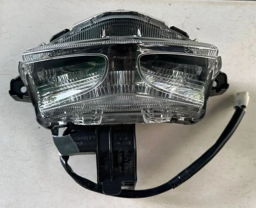 Lampu stop belakang yamaha aerox 155 original