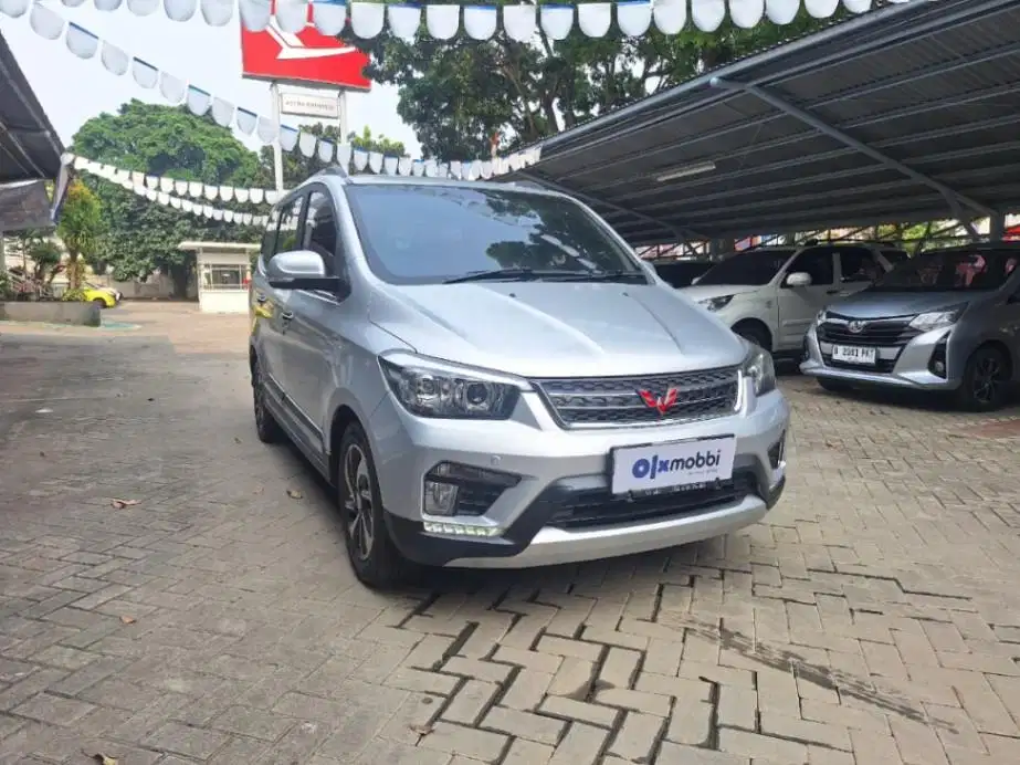 DP 5% Wuling Confero S 1.5 L Lux Plus Bensin-MT 2017 SZT