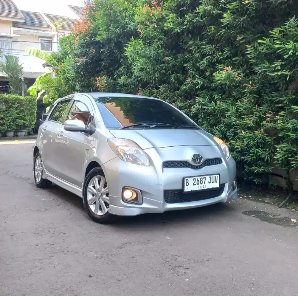 [KM.77rb] Toyota Yaris E Facelift AT 2012