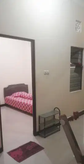 Kost Pria, AC, wifi (1,4jt), K.Mandi dalam, Pucang Anom Timur