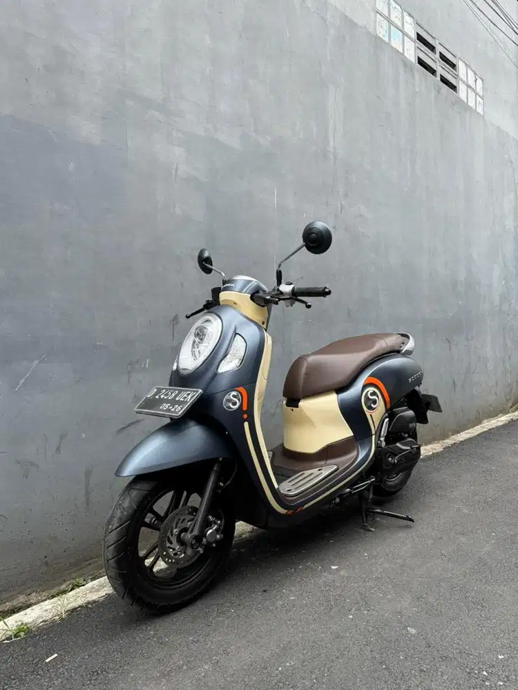 Honda Scoopy 2021 (LOW KM)