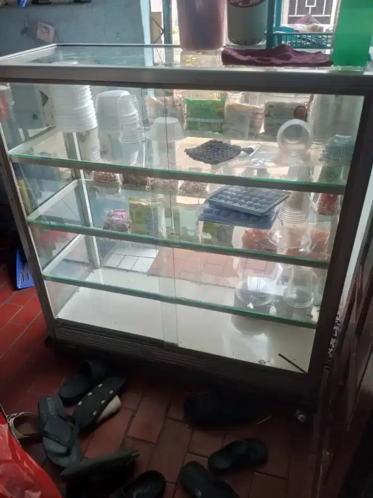 Etalase 4susun ukuran 1meter